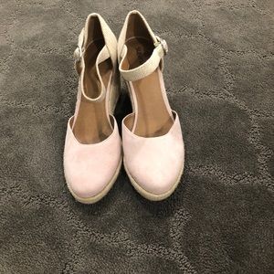 Pink suede espadrille shoes